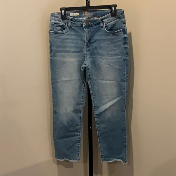 Kut from the Kloth Abigail Crop Straight leg Ankle Cropped Jeans - Picture 1 of 3